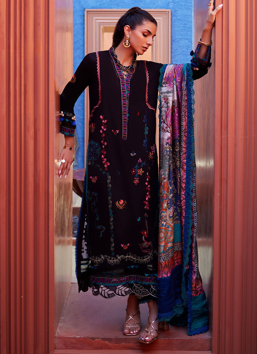 Farah Talib Aziz | Suay Lawn 24 | ILARIA BLACK - Khanumjan  Pakistani Clothes and Designer Dresses in UK, USA 