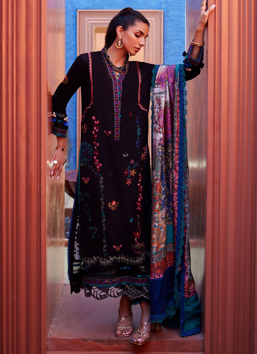 Farah Talib Aziz | Suay Lawn 24 | ILARIA BLACK - Khanumjan  Pakistani Clothes and Designer Dresses in UK, USA 