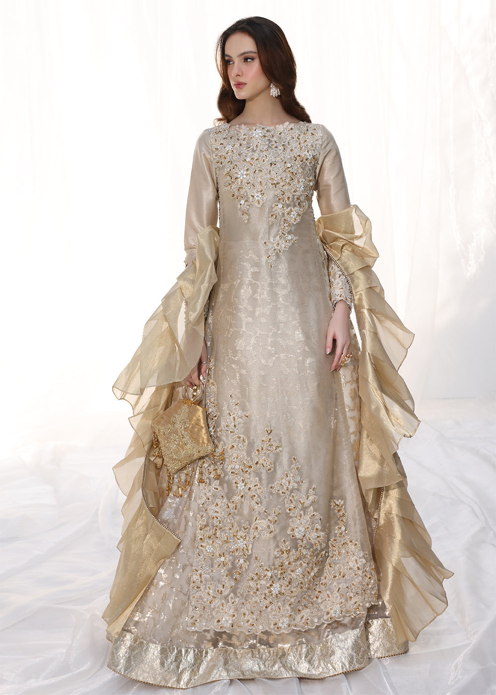 Musferah Saad | Moonlit Glam | Golden Whispers