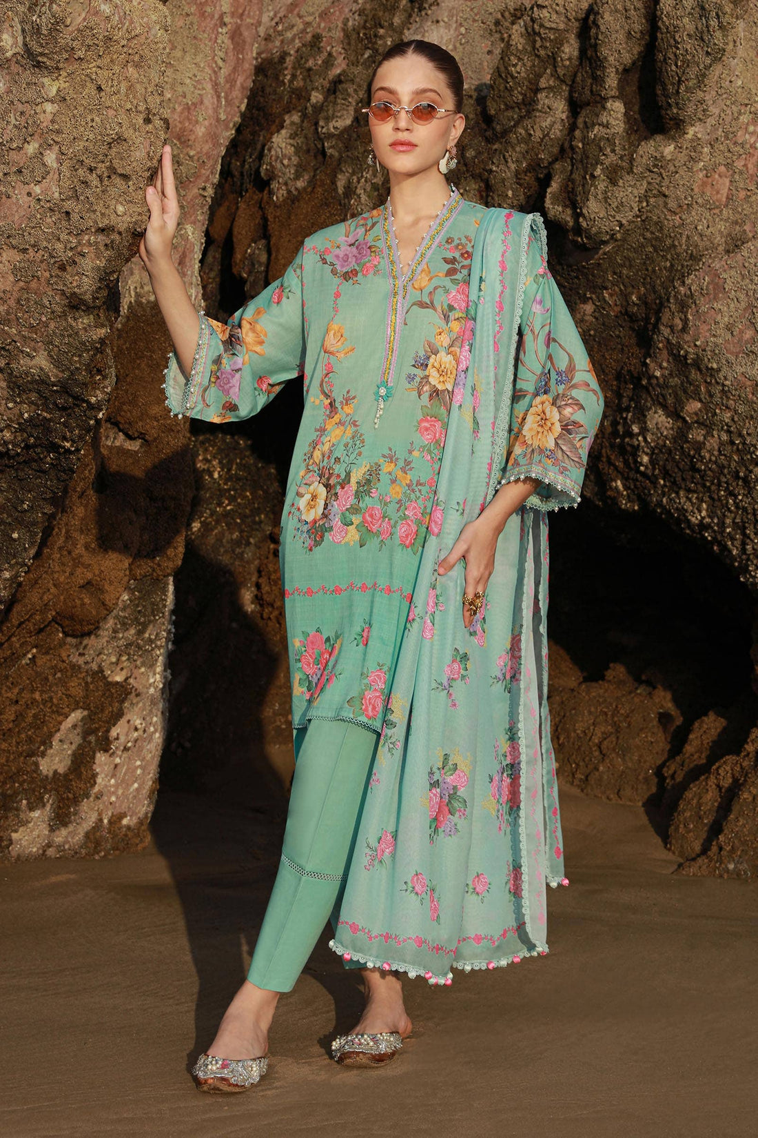 Sana Safinaz | Mahay Spring 24 | H241-026B-3CS - Khanumjan  Pakistani Clothes and Designer Dresses in UK, USA 