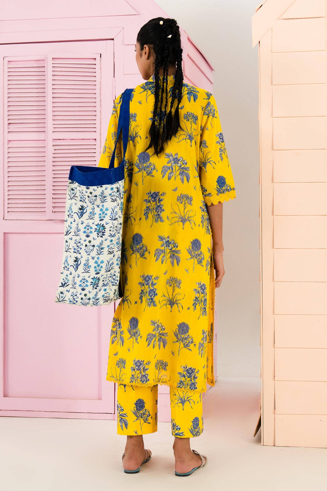 Sana Safinaz | Mahay Summer Lawn 24 | S-48 - Khanumjan  Pakistani Clothes and Designer Dresses in UK, USA 