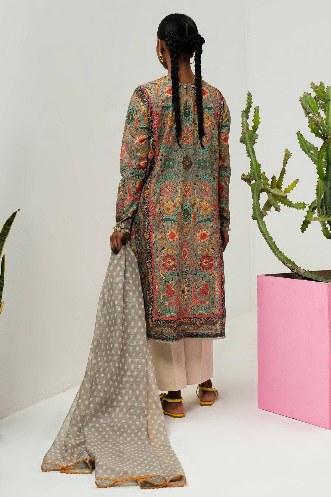 Sana Safinaz | Mahay Summer Lawn 24 | S-41 - Khanumjan  Pakistani Clothes and Designer Dresses in UK, USA 