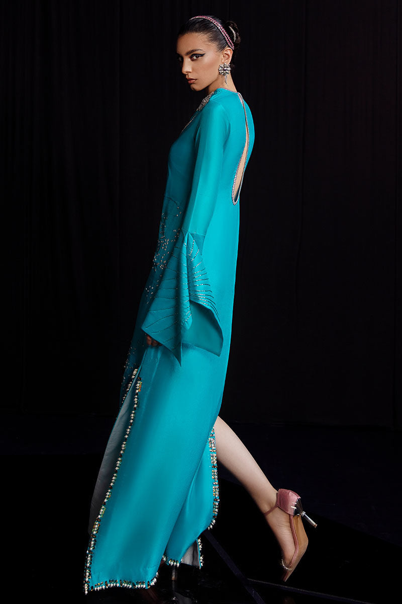 Haute Form | Luxury Pret | NOMINEE - Khanumjan  Pakistani Clothes and Designer Dresses in UK, USA 
