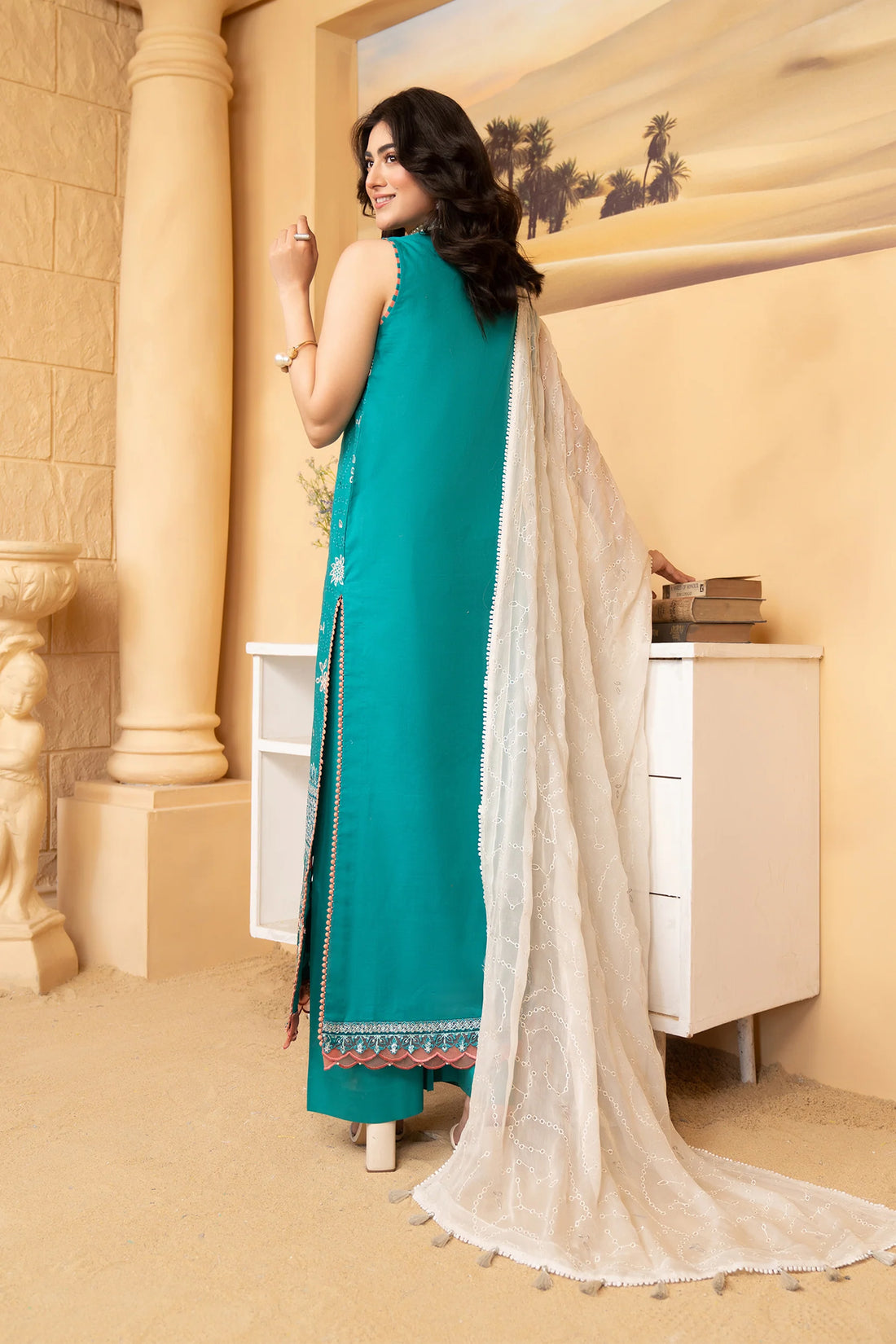 Hemstitch | Summer Luxury Lawn 24 | Turquoise - Khanumjan  Pakistani Clothes and Designer Dresses in UK, USA 