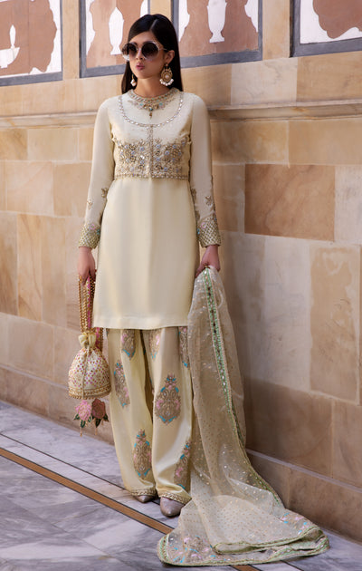 Maya | Angan Festive Luxury Edit 24 | HURIYA - Khanumjan  Pakistani Clothes and Designer Dresses in UK, USA 