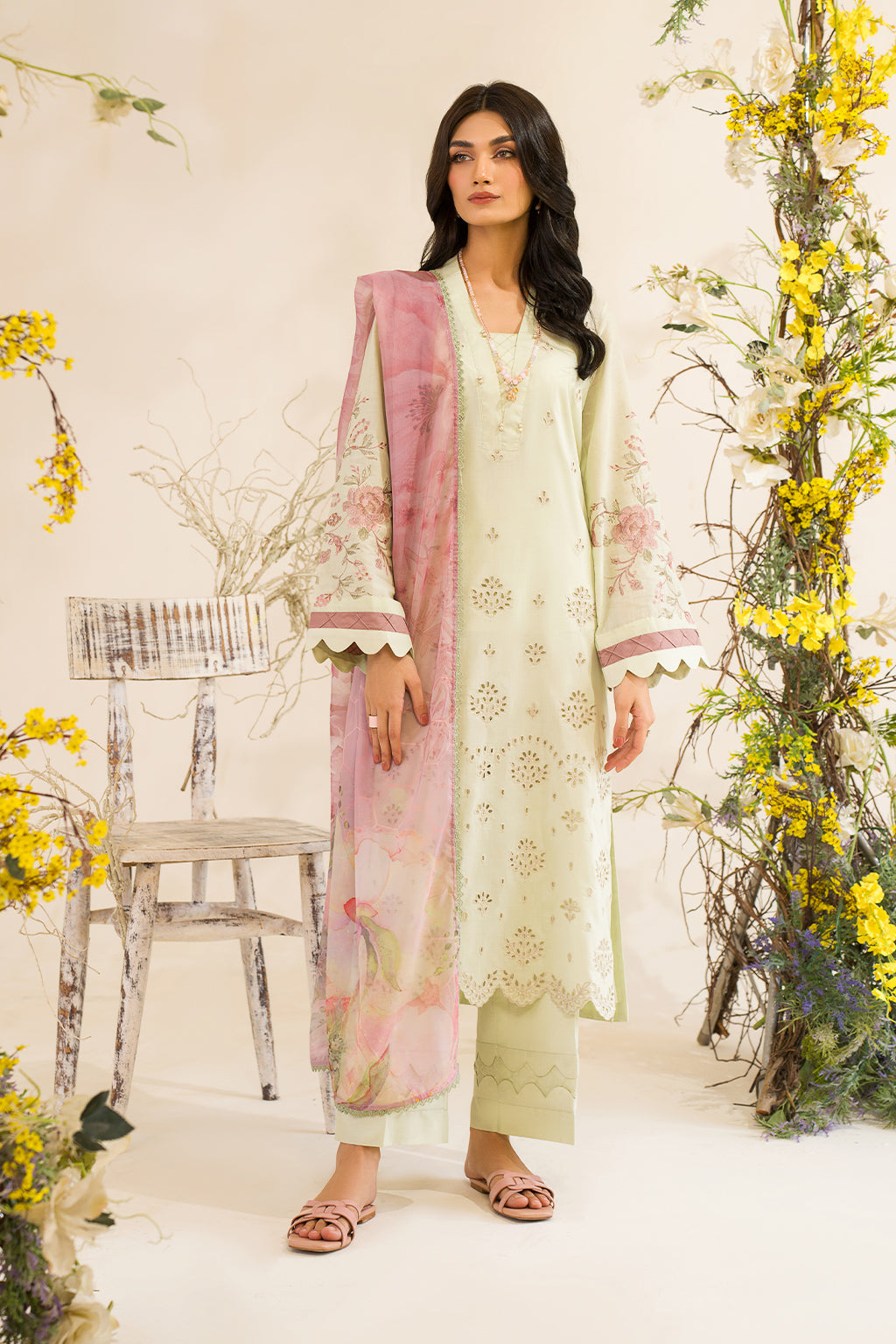 Iznik | Lawnkari 24 | UE-198 SILKGREEN - Khanumjan  Pakistani Clothes and Designer Dresses in UK, USA 