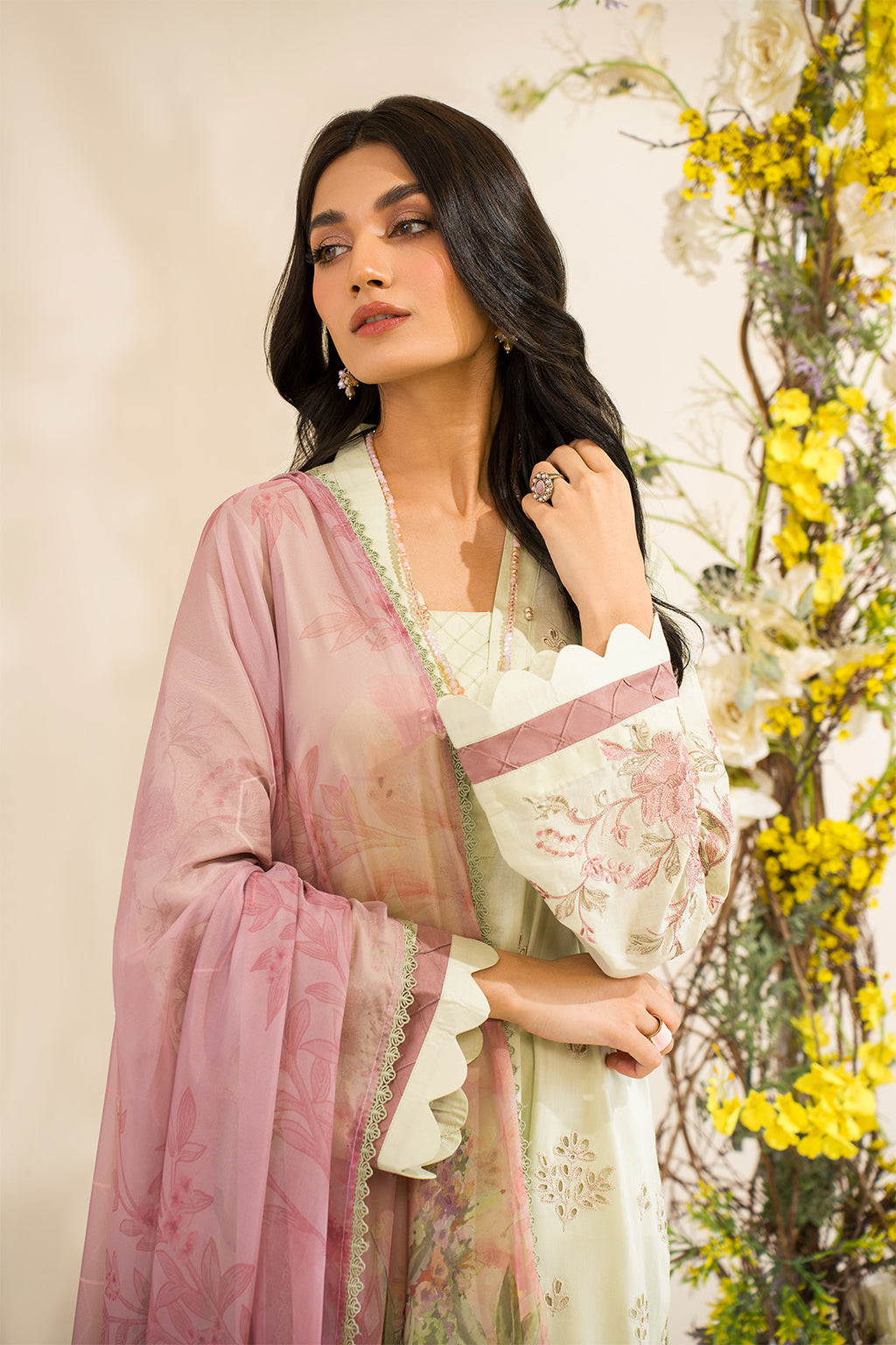 Iznik | Lawnkari 24 | UE-198 SILKGREEN - Khanumjan  Pakistani Clothes and Designer Dresses in UK, USA 