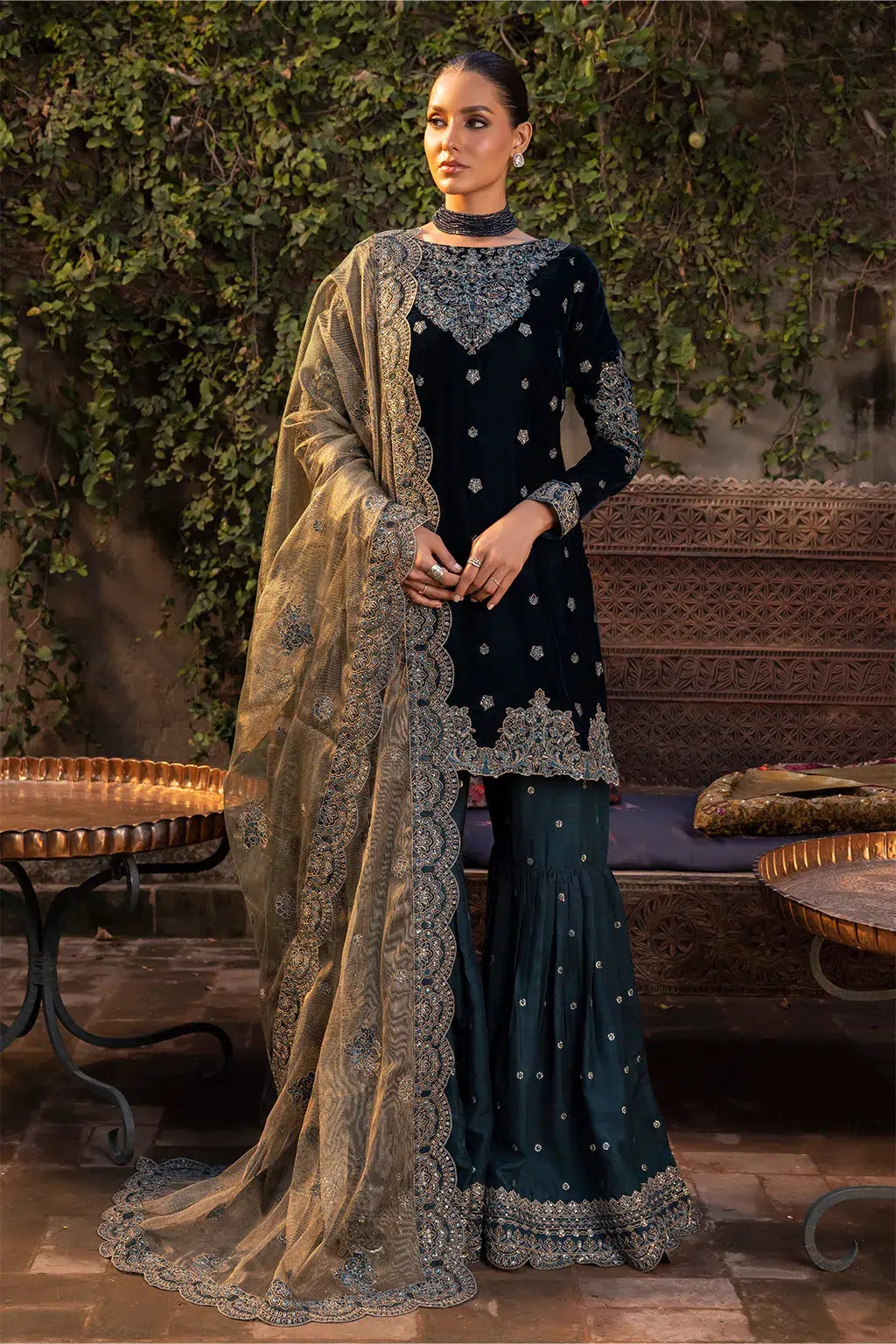 Iznik | Festive Velvet 23 | IV-34 DARYA - Khanumjan  Pakistani Clothes and Designer Dresses in UK, USA 