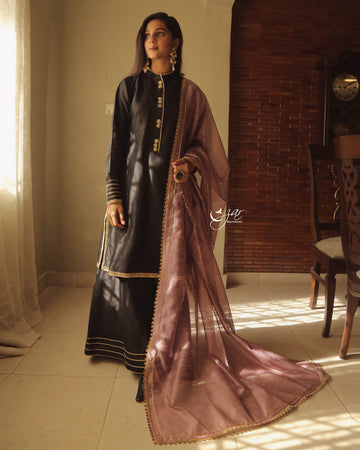 Zar | Formals Wear | Black