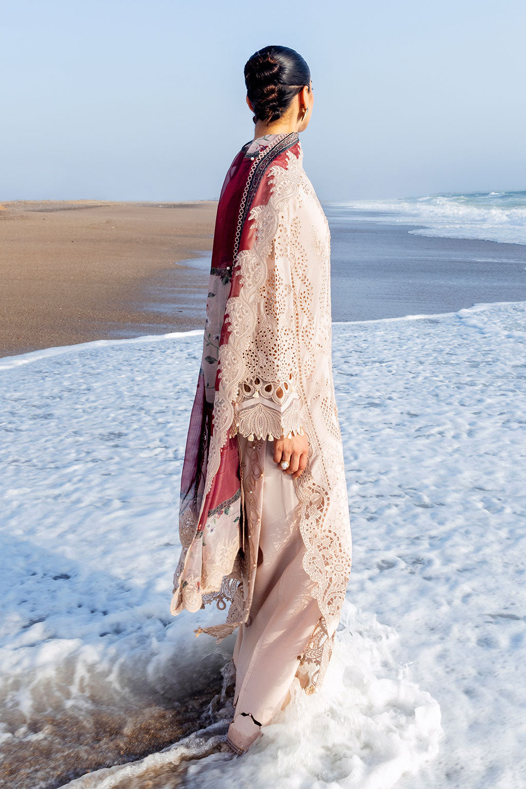 Afsanah | Lost in Waves |A-206