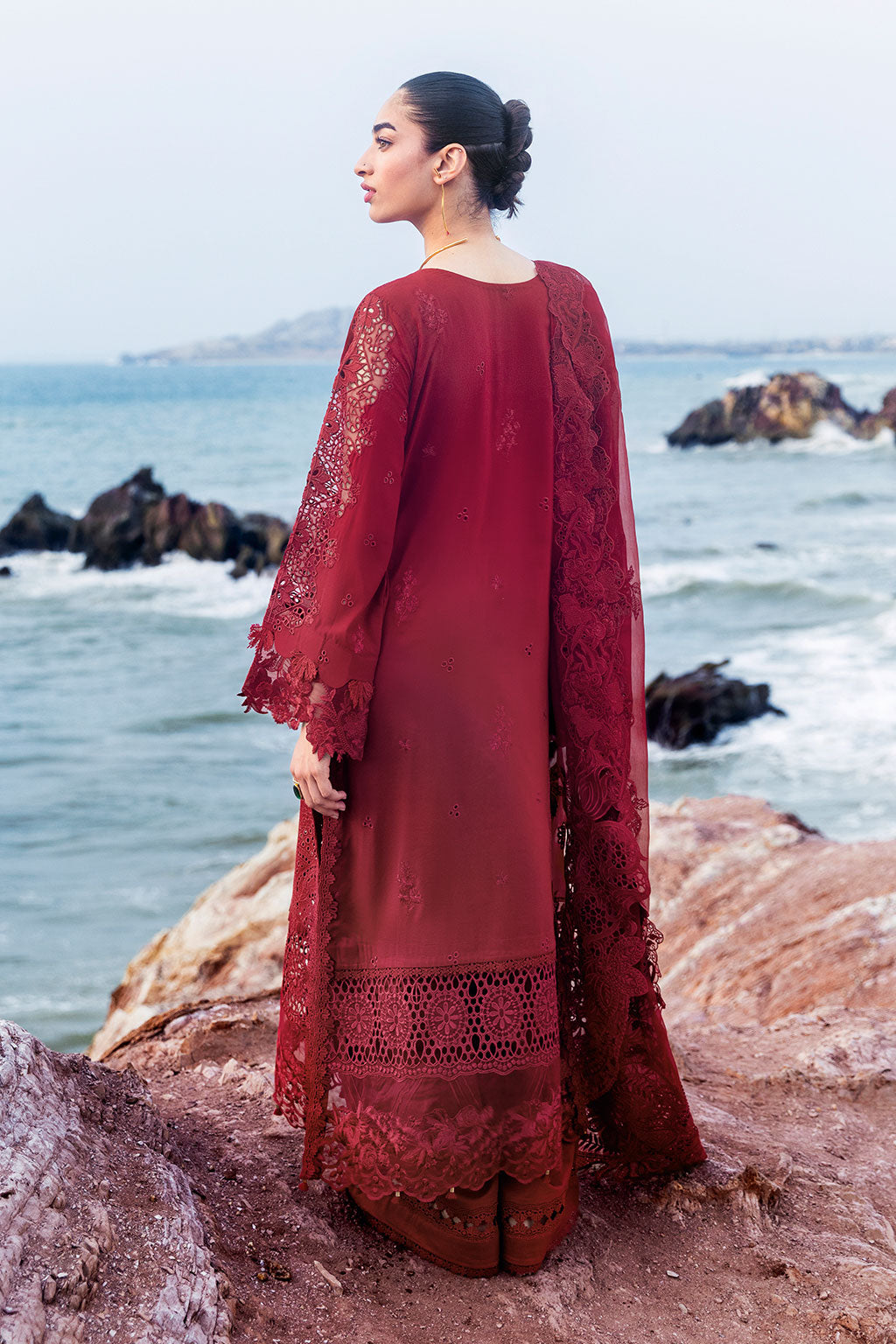 Afsanah | Lost in Waves |A-203