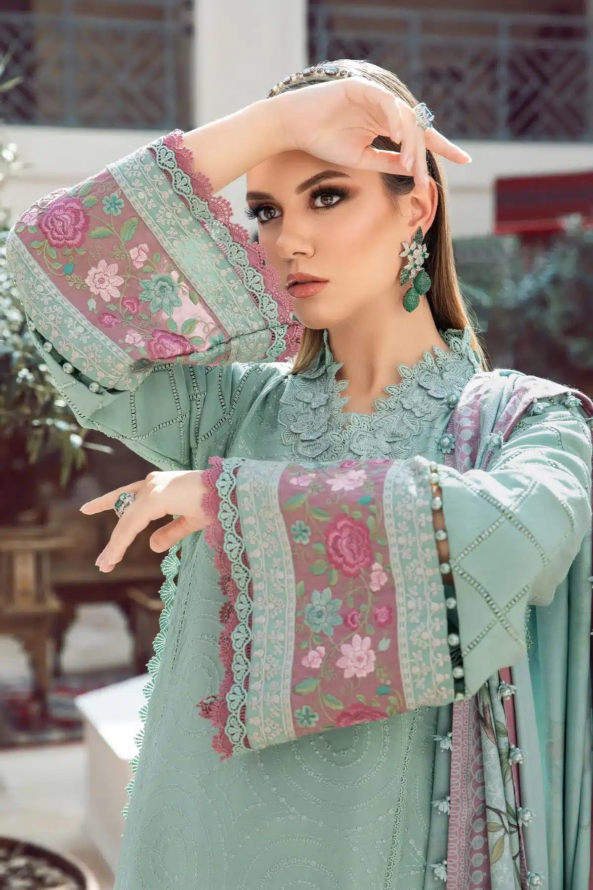 Maria B | M Prints Winter 23 | MPT-2001-A - Khanumjan  Pakistani Clothes and Designer Dresses in UK, USA 