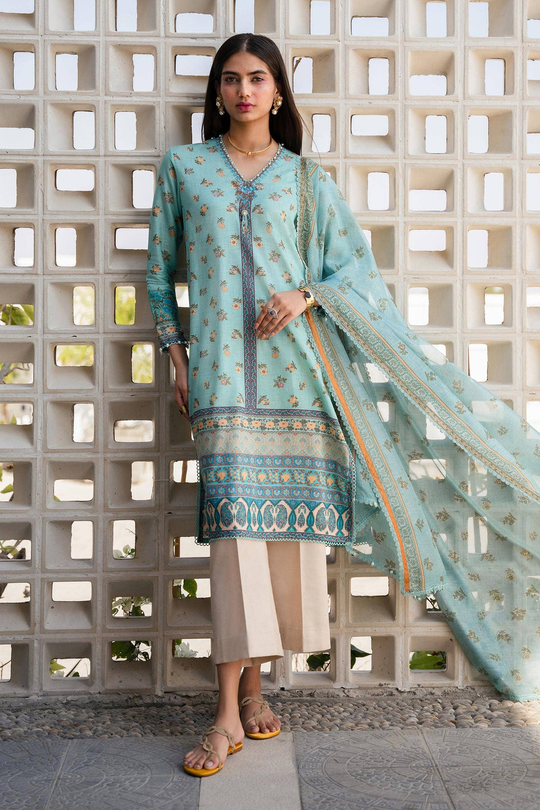 Sana Safinaz | Mahay Spring 24 | H241-017B-2BK - Khanumjan  Pakistani Clothes and Designer Dresses in UK, USA 