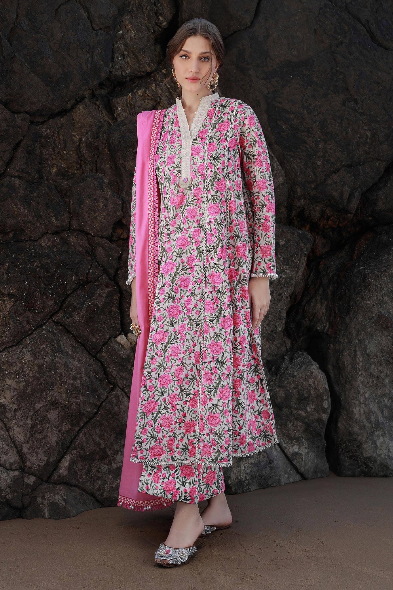 Sana Safinaz | Mahay Spring 24 | H241-004A-3CG - Khanumjan  Pakistani Clothes and Designer Dresses in UK, USA 