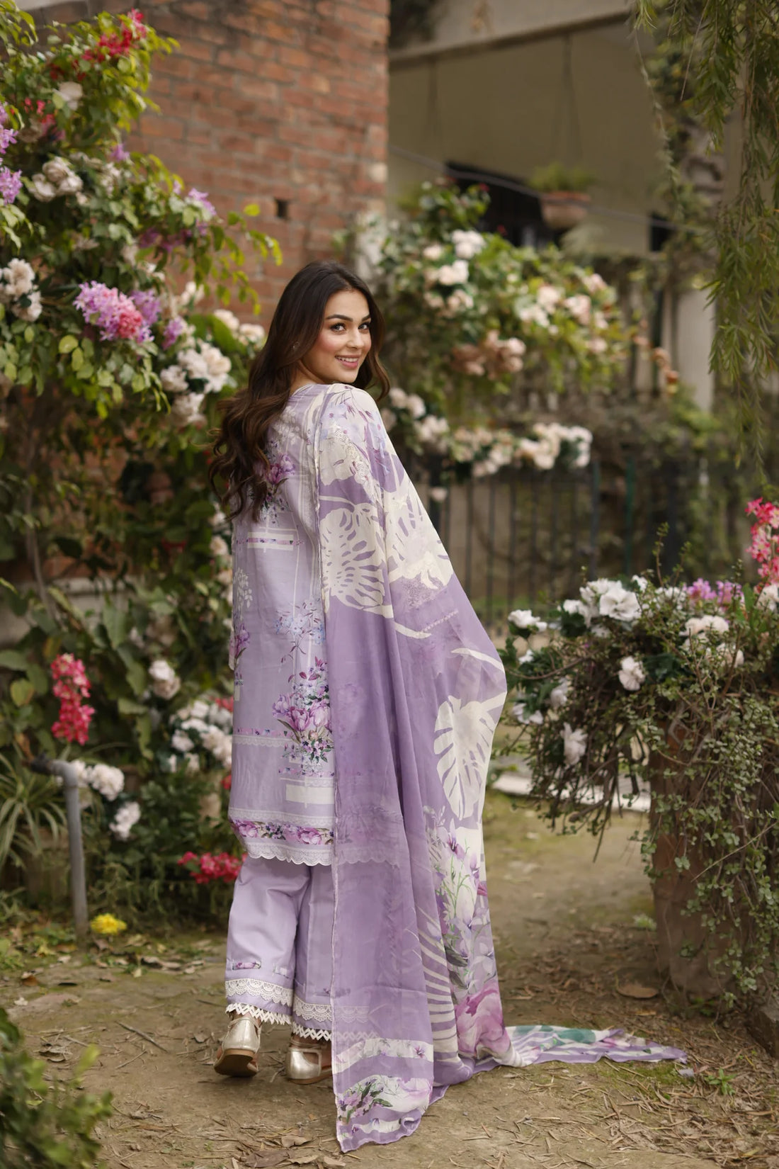 Manara | Vintage Flora 24 | Amaya - Khanumjan  Pakistani Clothes and Designer Dresses in UK, USA 