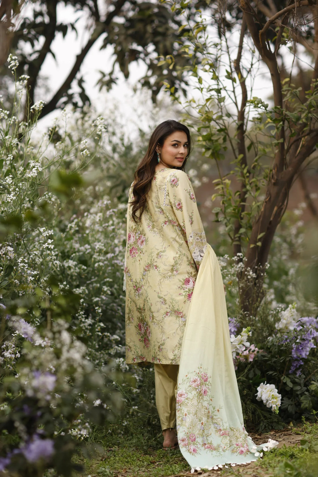 Manara | Vintage Flora 24 | Saba - Khanumjan  Pakistani Clothes and Designer Dresses in UK, USA 