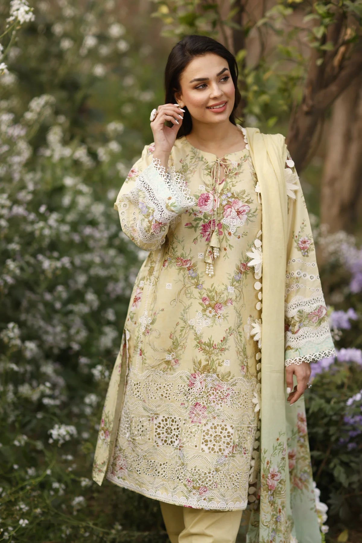 Manara | Vintage Flora 24 | Saba - Khanumjan  Pakistani Clothes and Designer Dresses in UK, USA 