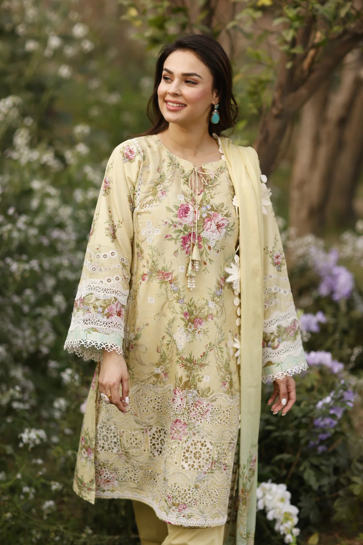 Manara | Vintage Flora 24 | Saba - Khanumjan  Pakistani Clothes and Designer Dresses in UK, USA 
