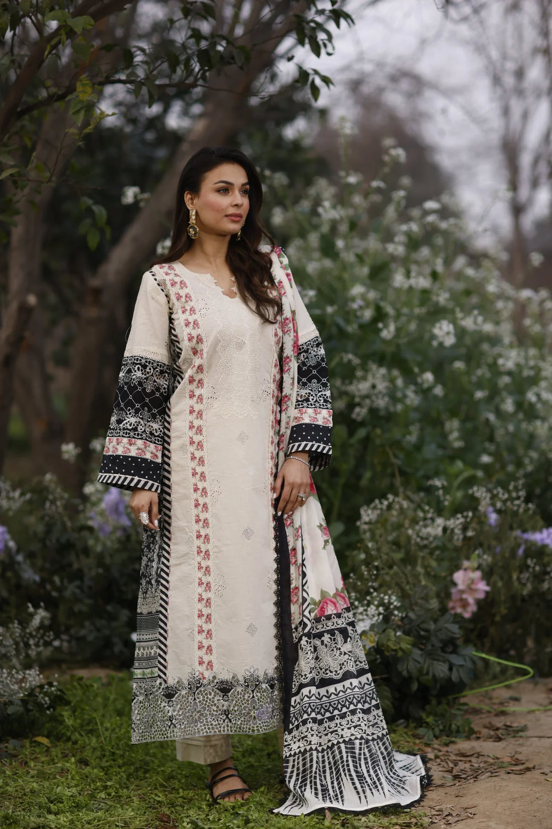 Manara | Vintage Flora 24 | Solaina - Khanumjan  Pakistani Clothes and Designer Dresses in UK, USA 