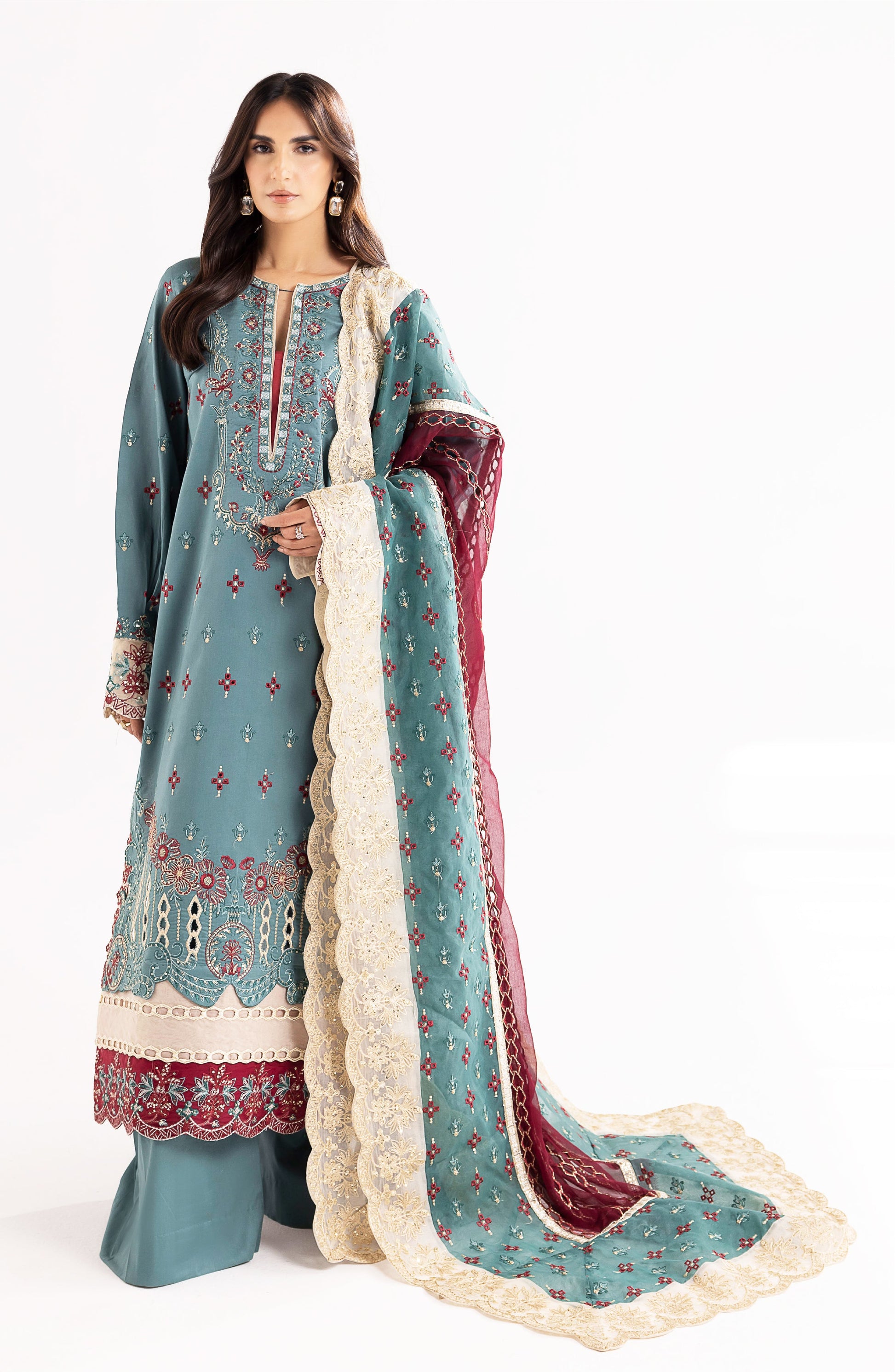 Maryum N Maria | Eid Luxury Lawn 24 | Laila - Khanumjan  Pakistani Clothes and Designer Dresses in UK, USA 