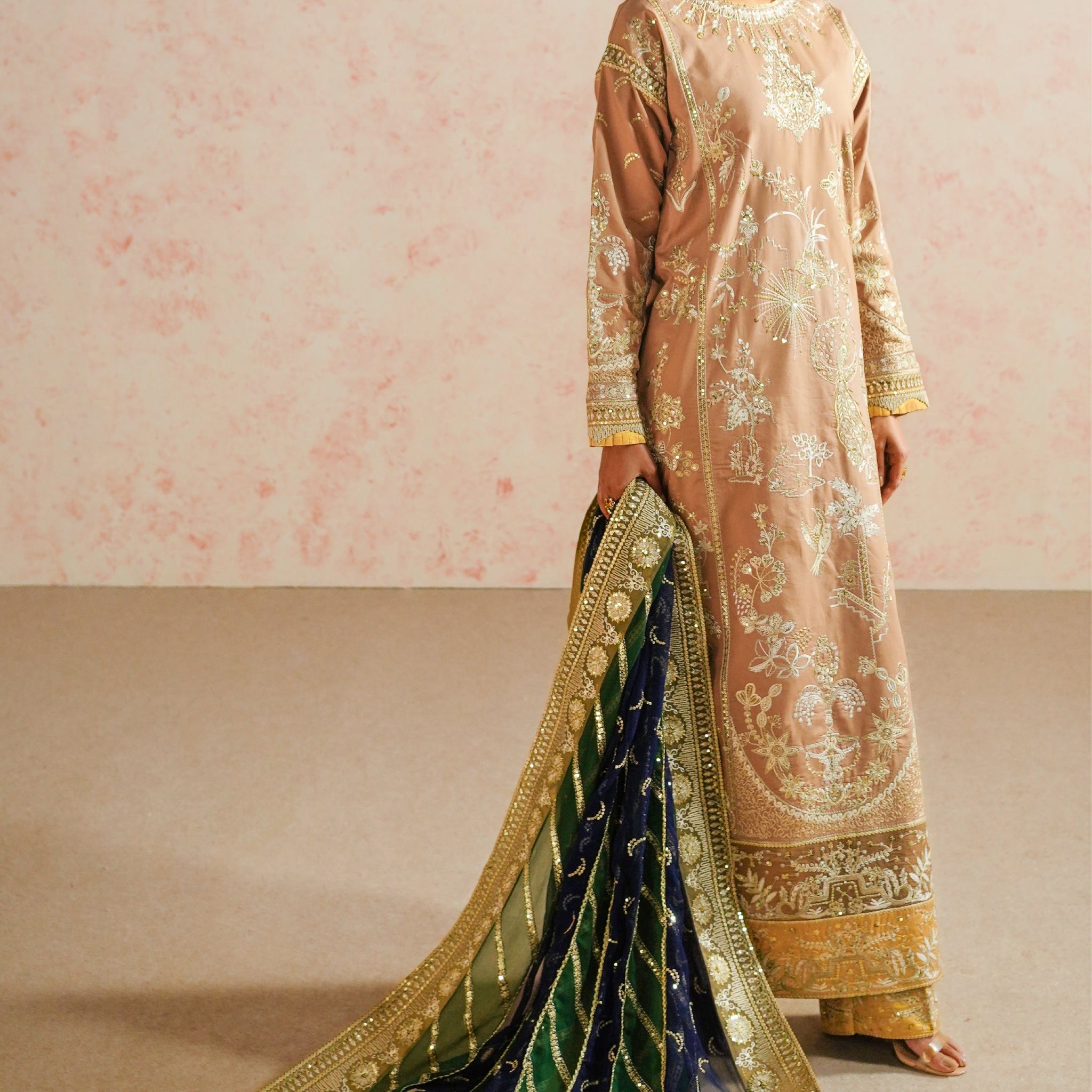 Maryum N Maria | Eid Luxury Lawn 24 | Fareena - Khanumjan  Pakistani Clothes and Designer Dresses in UK, USA 