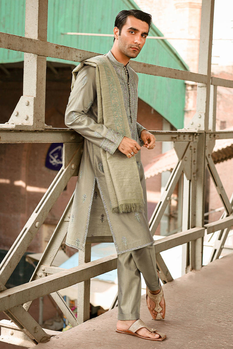 Pakistani Menswear | MNR-BALAAJ - Khanumjan  Pakistani Clothes and Designer Dresses in UK, USA 