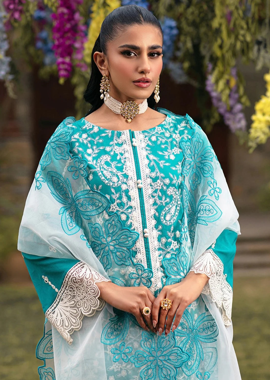 Mohagni | Muntazir Luxury Lawn 24 | MGZ-10 - Khanumjan  Pakistani Clothes and Designer Dresses in UK, USA 