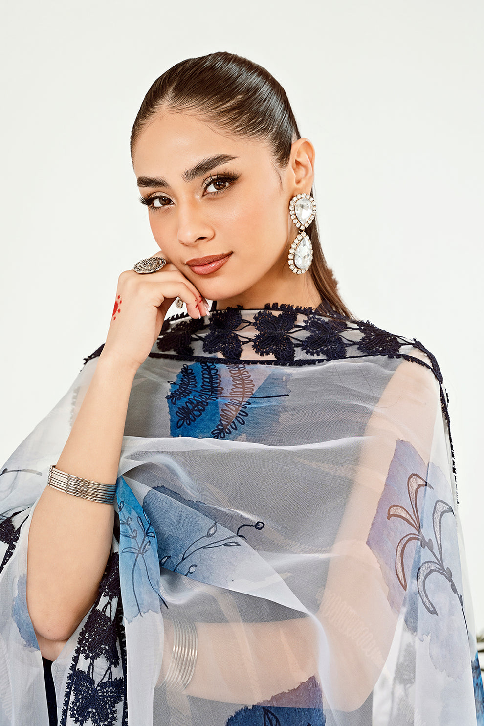 Neeshay | Zoella Lawn Collection | Elara - Khanumjan  Pakistani Clothes and Designer Dresses in UK, USA 