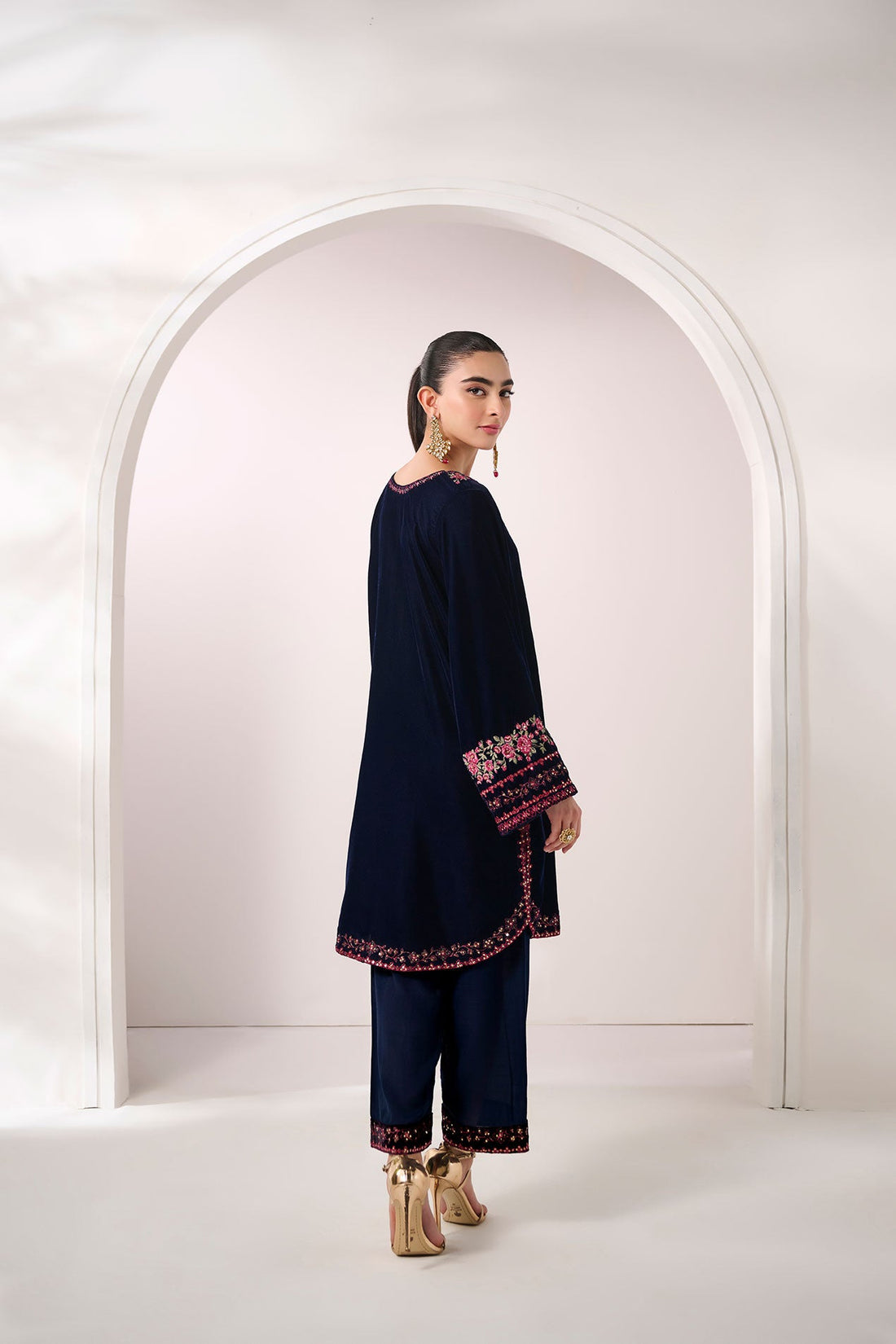 Dhanak | Velvet Edit | FW24DA-2614 NAVY BLUE