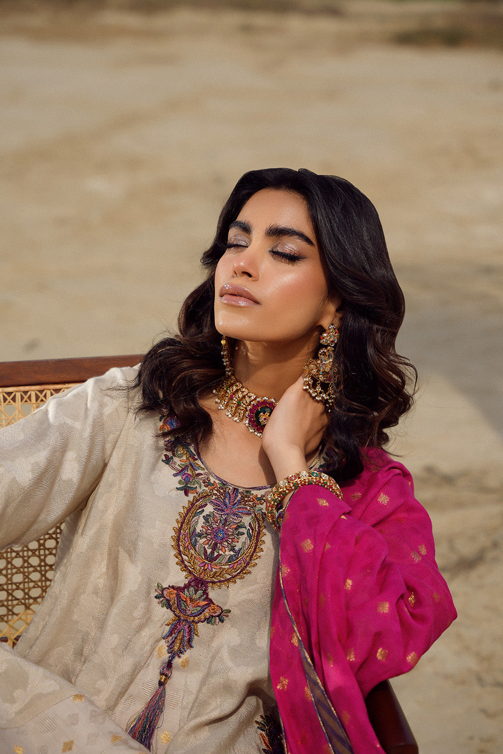 Nilofer Shahid | Verve Summer 24 | Verena (3pc) – Verve SS 24 - Khanumjan  Pakistani Clothes and Designer Dresses in UK, USA 