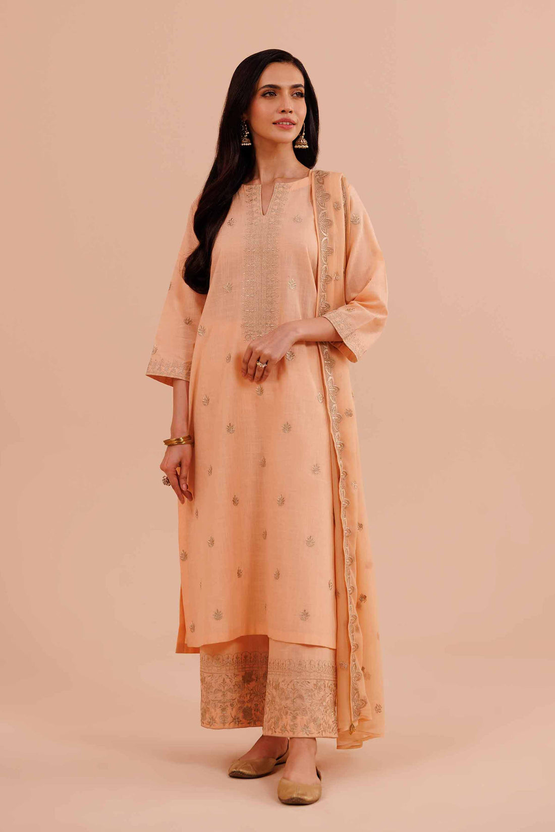 Nishat Linen | Luxury Collection 24 | KFE24-25 - Khanumjan  Pakistani Clothes and Designer Dresses in UK, USA 