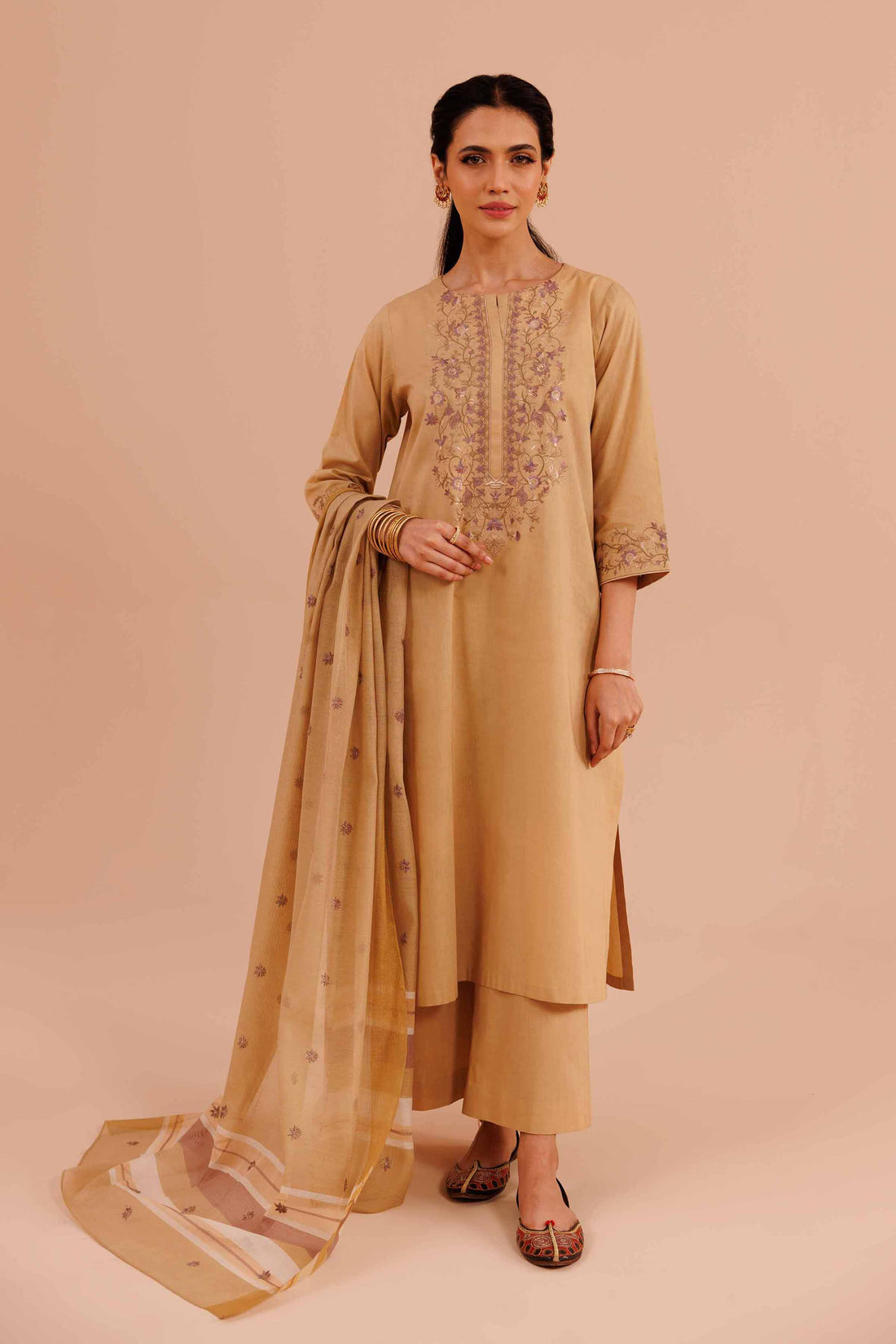 Nishat Linen | Luxury Collection 24 | KFE24-33 - Khanumjan  Pakistani Clothes and Designer Dresses in UK, USA 