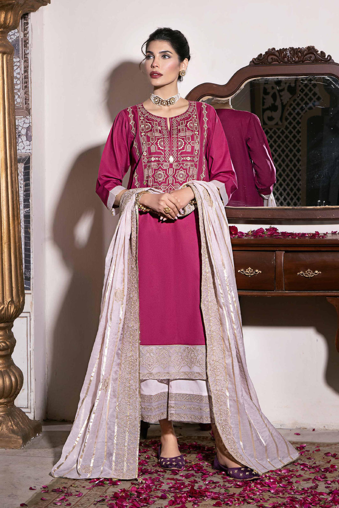 Nishat Linen | Luxury Collection 24 | 42219877 - Khanumjan  Pakistani Clothes and Designer Dresses in UK, USA 