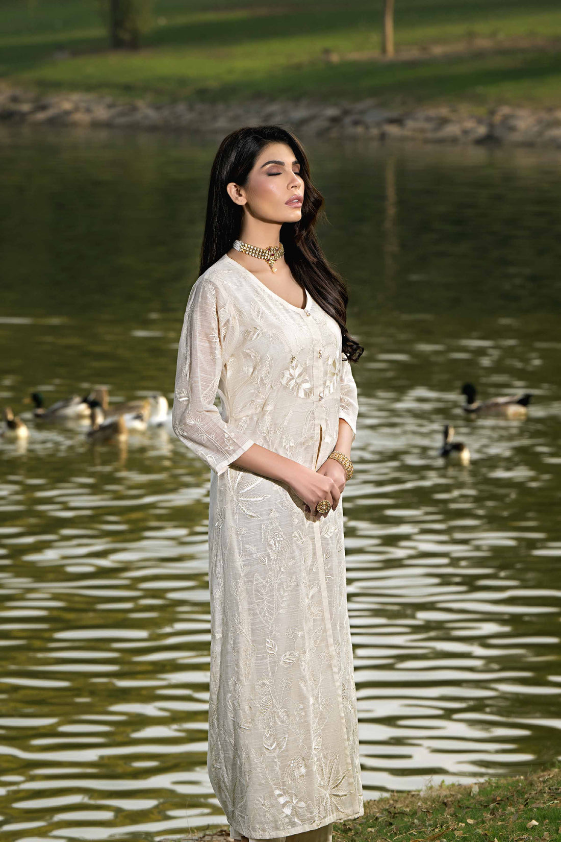 Nishat Linen | Luxury Collection 24 | KFS24-08 - Khanumjan  Pakistani Clothes and Designer Dresses in UK, USA 