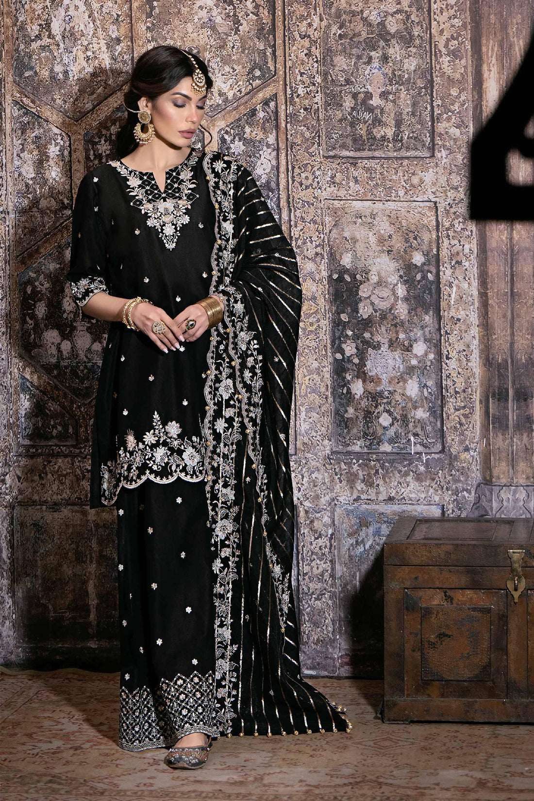 Nishat Linen | Luxury Collection 24 | 42219878 - Khanumjan  Pakistani Clothes and Designer Dresses in UK, USA 