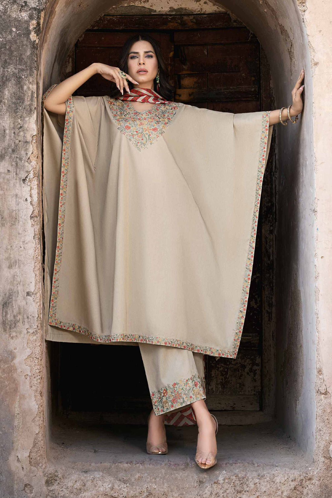 Nishat Linen | Luxury Collection 24 | KFS24-28 - Khanumjan  Pakistani Clothes and Designer Dresses in UK, USA 