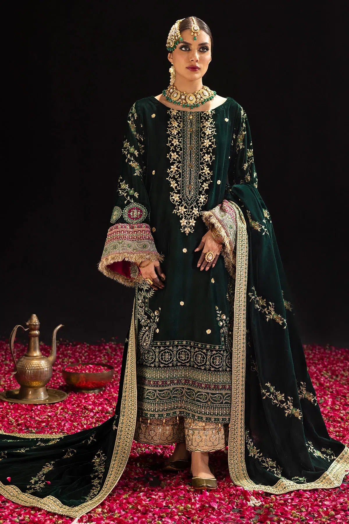 Nureh | Maya Velvet 23 | Alma - Khanumjan  Pakistani Clothes and Designer Dresses in UK, USA 