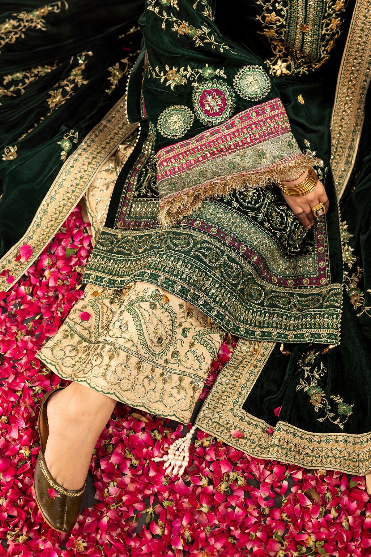 Nureh | Maya Velvet 23 | Alma - Khanumjan  Pakistani Clothes and Designer Dresses in UK, USA 