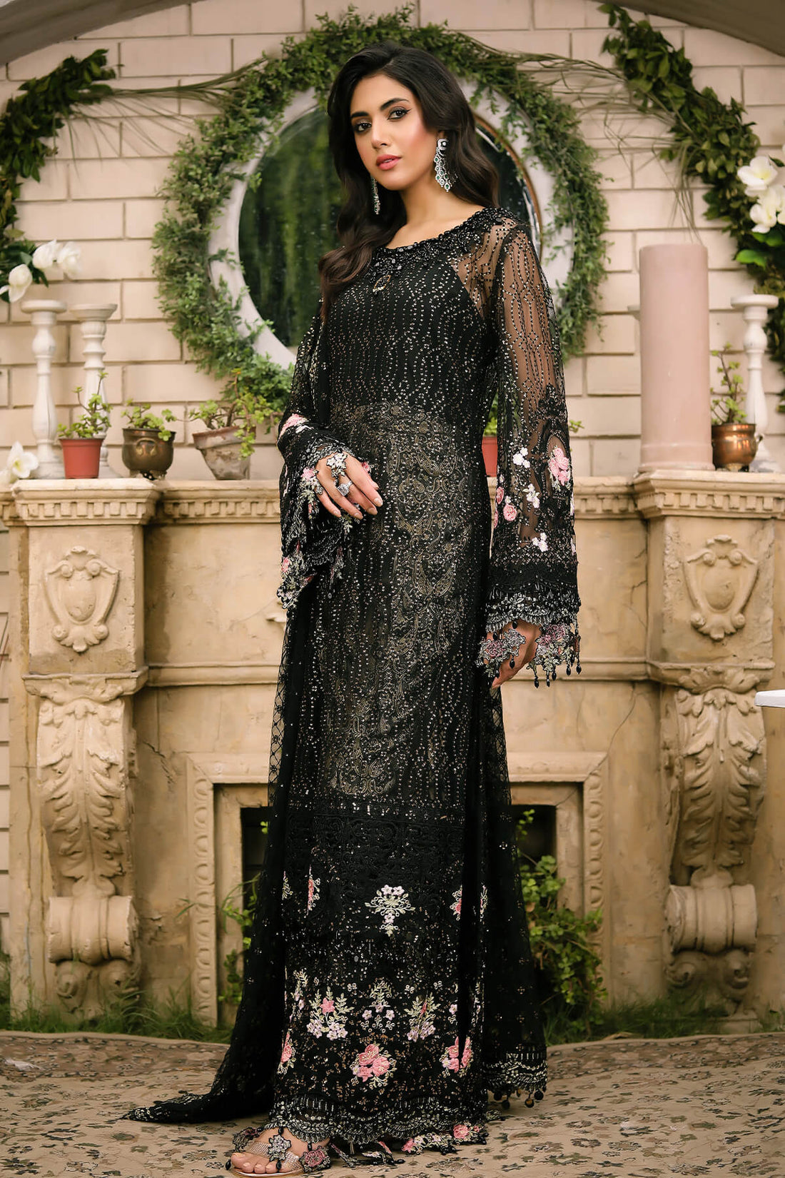 Raeesa Premium | Wajadan Wedding Formals | WD-3 Metal Black - Khanumjan  Pakistani Clothes and Designer Dresses in UK, USA 