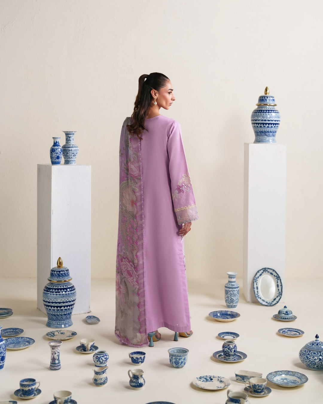 Neeshay | Whispers of Summer Luxury Lawn | EVIE