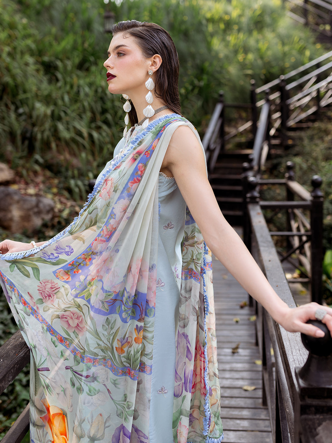 Roheenaz | Dahlia Embroidered Lawn 24 | Daisy - Khanumjan  Pakistani Clothes and Designer Dresses in UK, USA 