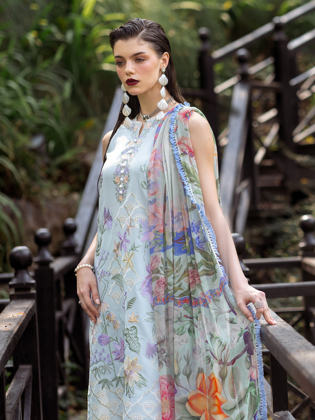 Roheenaz | Dahlia Embroidered Lawn 24 | Daisy - Khanumjan  Pakistani Clothes and Designer Dresses in UK, USA 