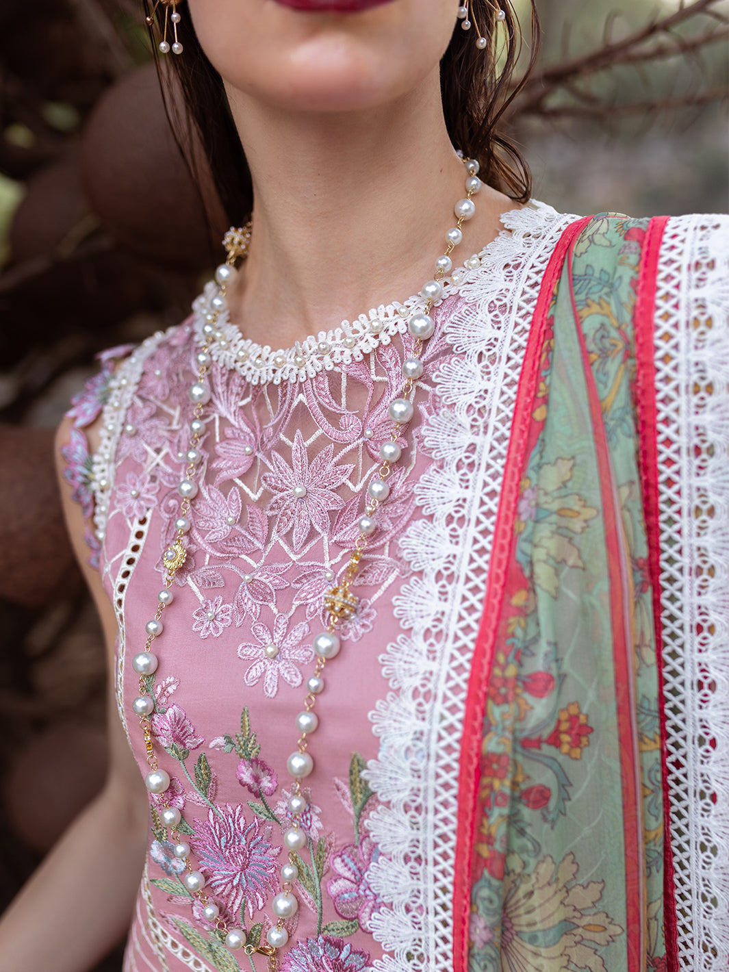 Roheenaz | Dahlia Embroidered Lawn 24 | Peony - Khanumjan  Pakistani Clothes and Designer Dresses in UK, USA 