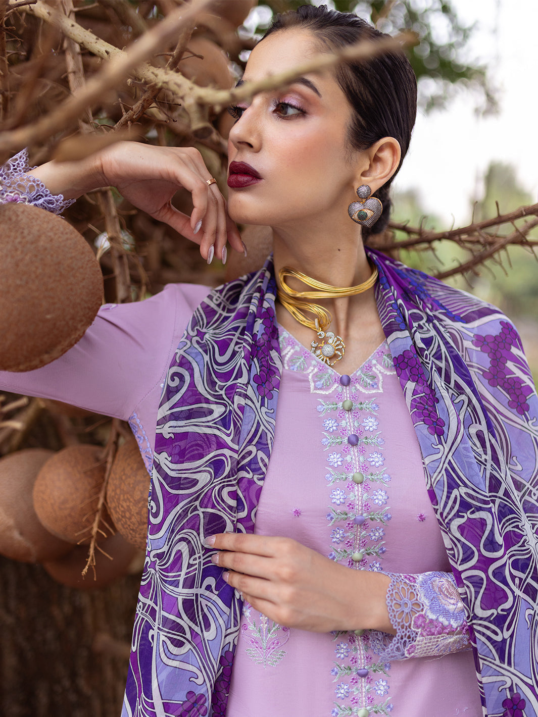 Roheenaz | Dahlia Embroidered Lawn 24 | Hyacinth - Khanumjan  Pakistani Clothes and Designer Dresses in UK, USA 
