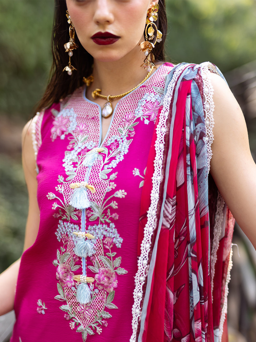 Roheenaz | Dahlia Embroidered Lawn 24 | Camellia - Khanumjan  Pakistani Clothes and Designer Dresses in UK, USA 