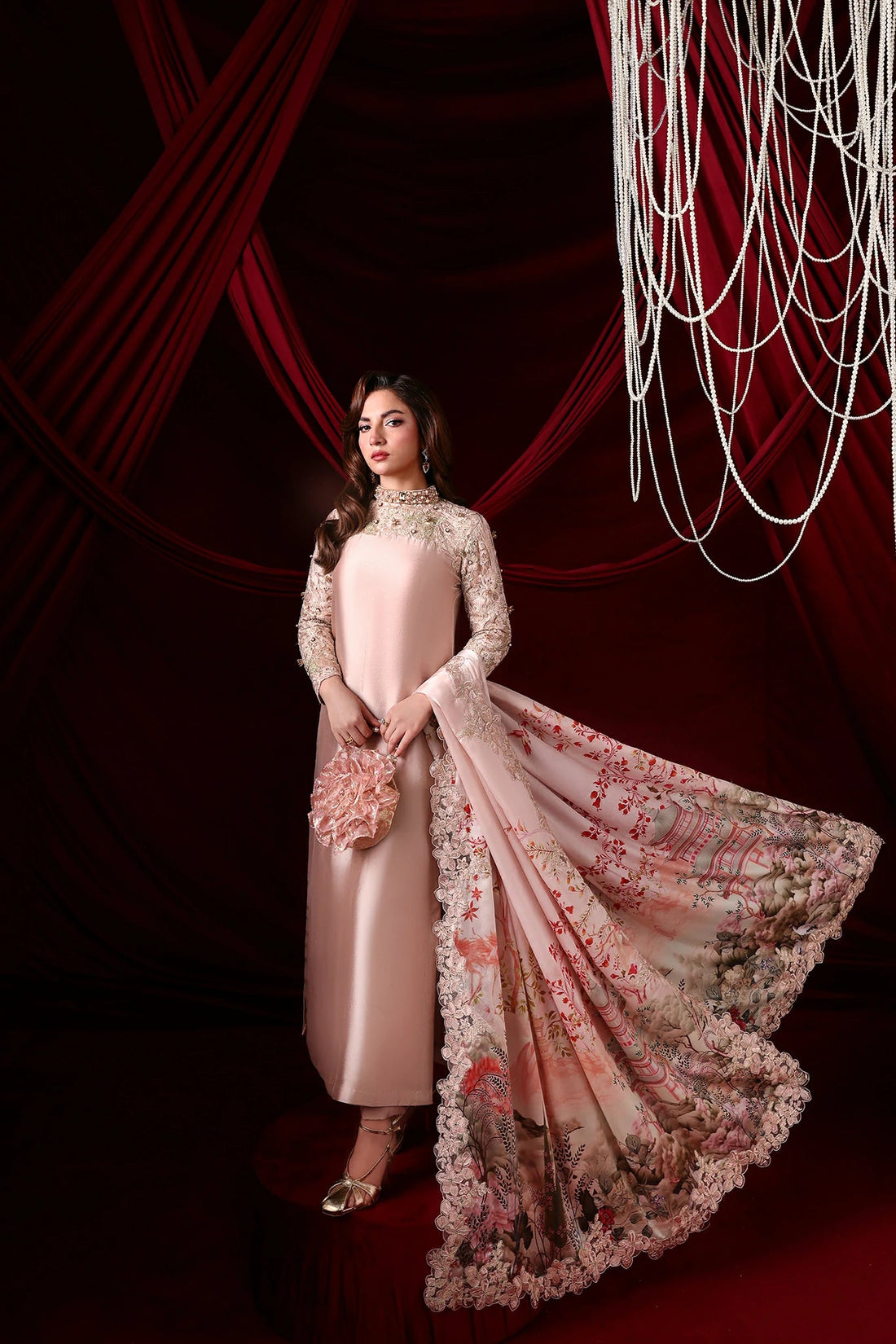 Musferah Saad | The Glamorous | Rosaline