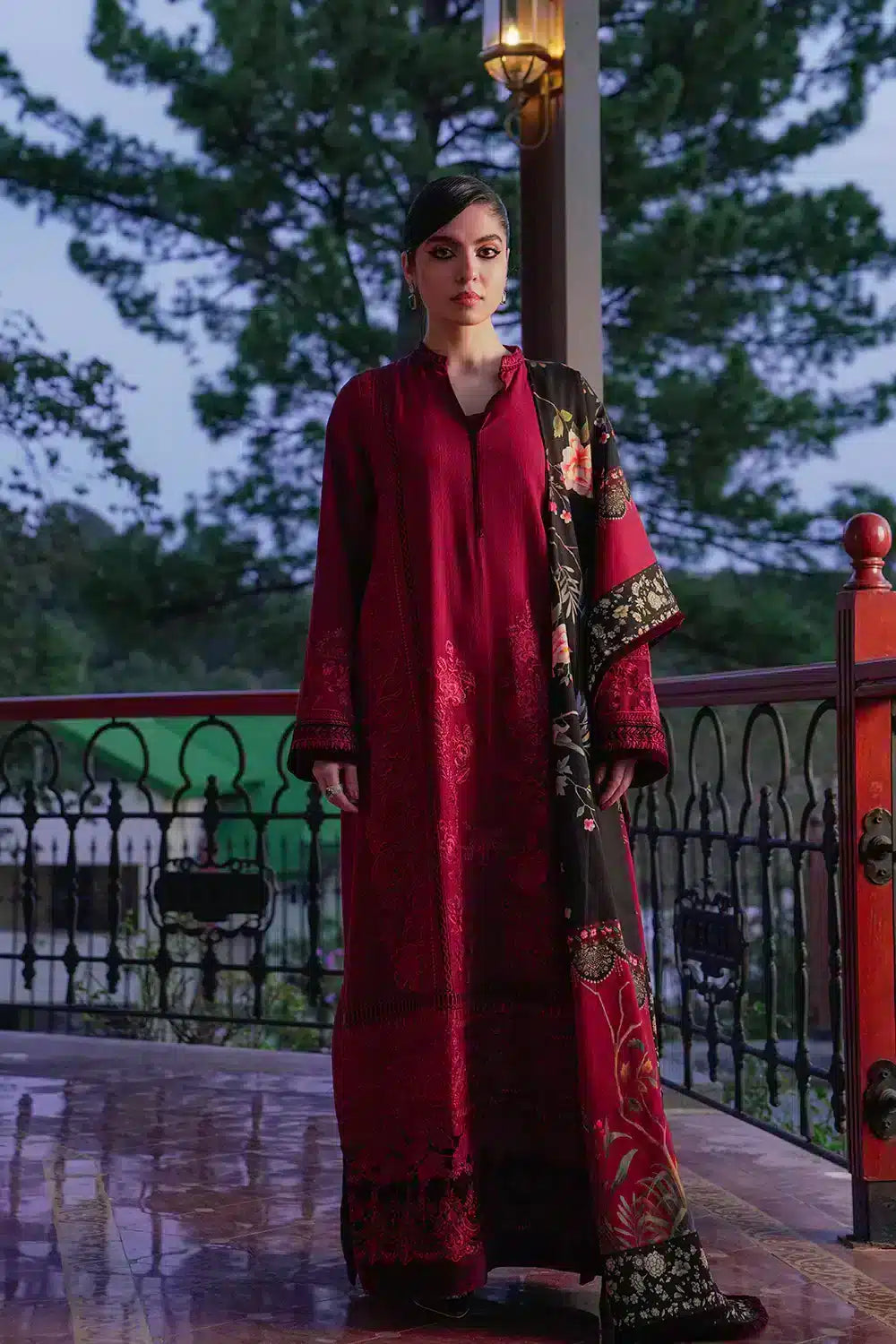 Saira Rizwan | Winter 23 | SOHA SR-08 - Khanumjan  Pakistani Clothes and Designer Dresses in UK, USA 