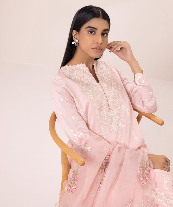 Sapphire | Eid Collection | D43 - Khanumjan  Pakistani Clothes and Designer Dresses in UK, USA 