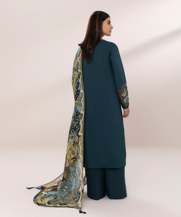 Sapphire | Eid Collection | D101 - Khanumjan  Pakistani Clothes and Designer Dresses in UK, USA 