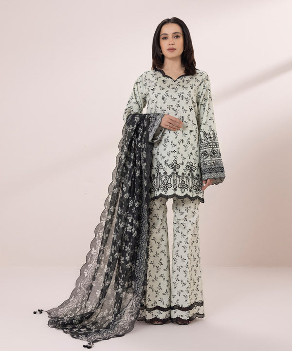 Sapphire | Eid Collection | D62 - Khanumjan  Pakistani Clothes and Designer Dresses in UK, USA 